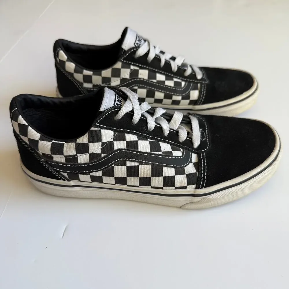 Vans Youth Old Skool Checkerboard Shoes 4 - Picture 2 of 11